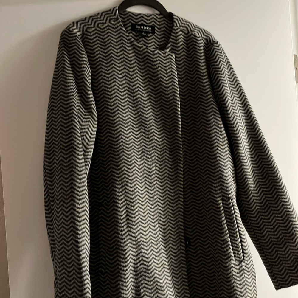 Gray and cream, herringbone, pattern, coat, size large